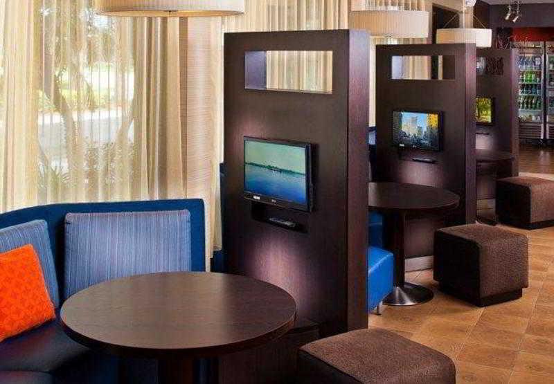 คอร์ตยาร์ด บาย แมริออท เมลเบิร์น เวสต์ Hotel ภายนอก รูปภาพ