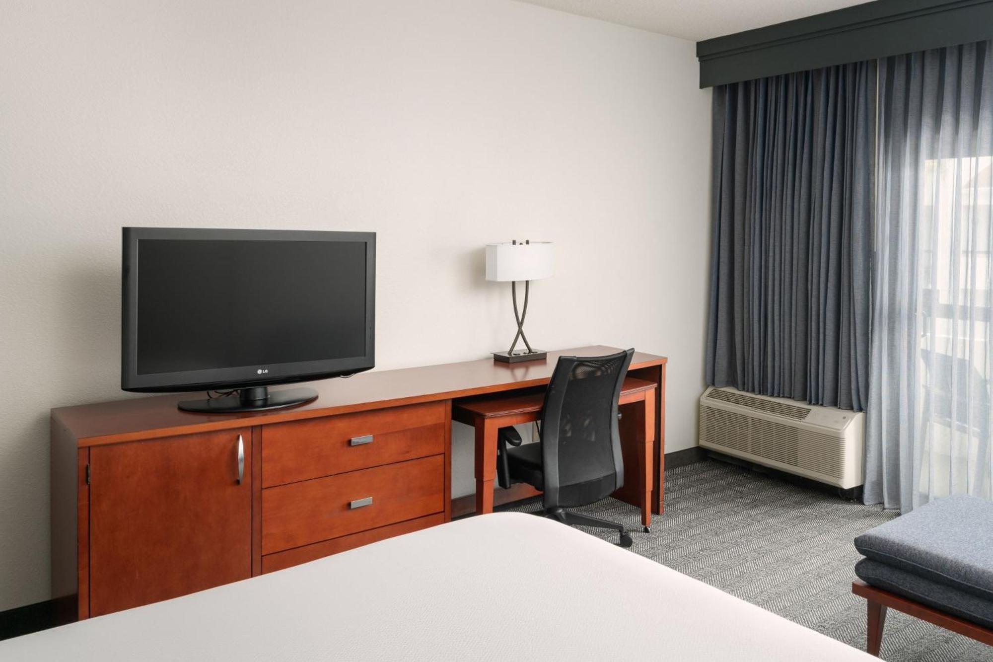 คอร์ตยาร์ด บาย แมริออท เมลเบิร์น เวสต์ Hotel ภายนอก รูปภาพ